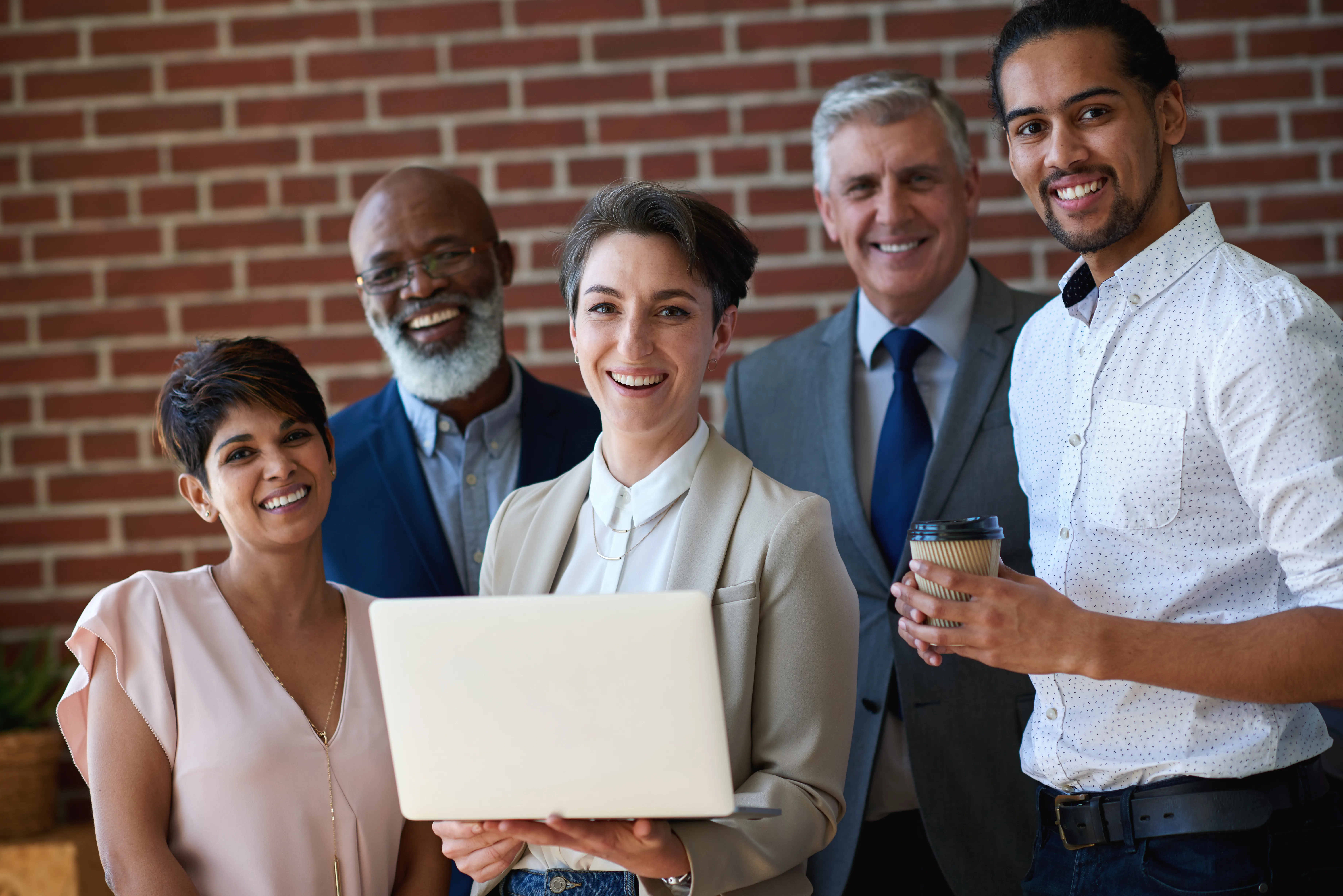 AUDIT HR News wydanie specjalne: Raport o benefitach